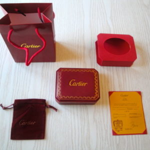 Cartier scatola full set replica bracciale love trinity just un clue